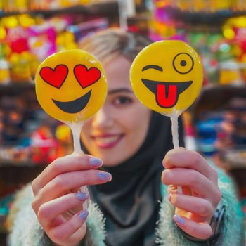 میترا حسینی